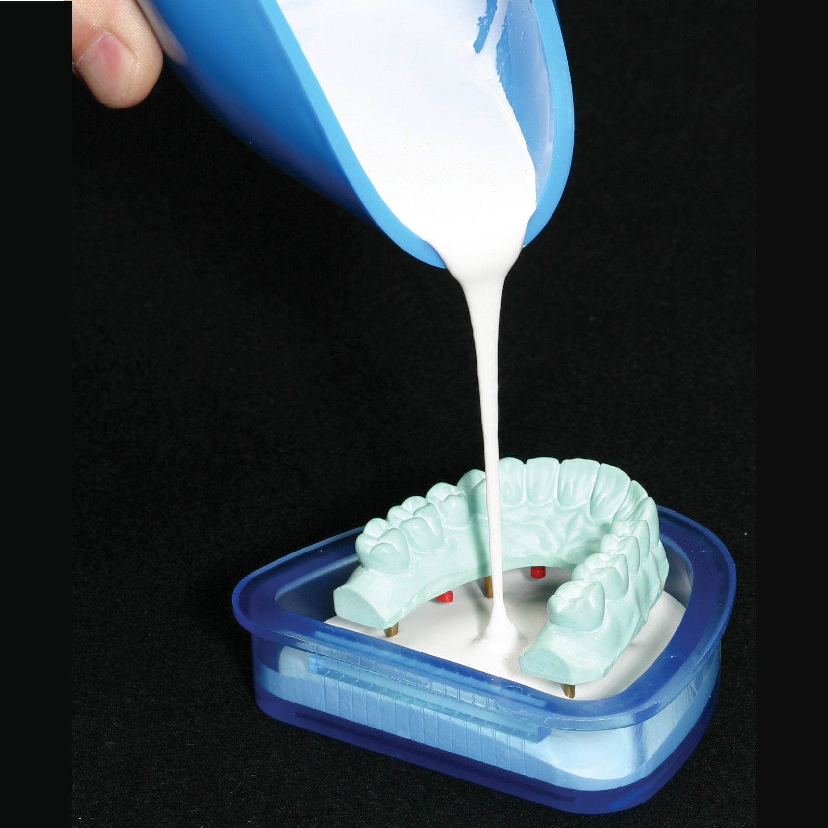 [ETI EMPIRE] Fluid Base Stone White